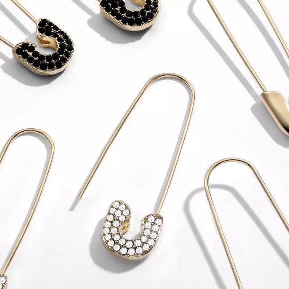 Silver safety pin earrings NEW - Picture 3 of 3